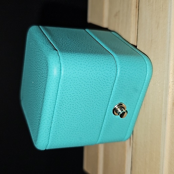 Tiffany & Co. Other - Tiffany & Co. Spring Loaded Leather Ring Box
